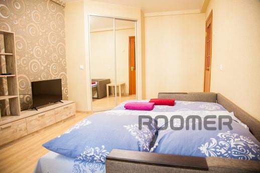 1-room junior suite on Tsentralny Blvd., Zaporizhzhia - apartment by the day