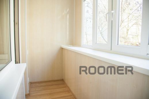 1-room junior suite on Tsentralny Blvd., Zaporizhzhia - apartment by the day