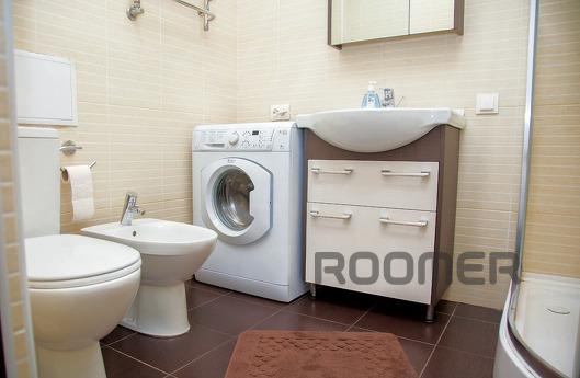 Daily rent 1-room semi-suite Ukrainskaya st., Zaporizhzhia - apartment by the day