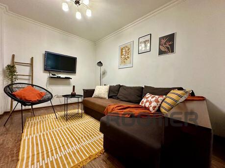 Comfortable 2-room luxury apartment in the center of Zaporoz