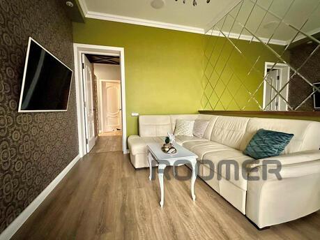 VIP 2-room apartments near McDonald's, Zaporizhzhia - apartment by the day