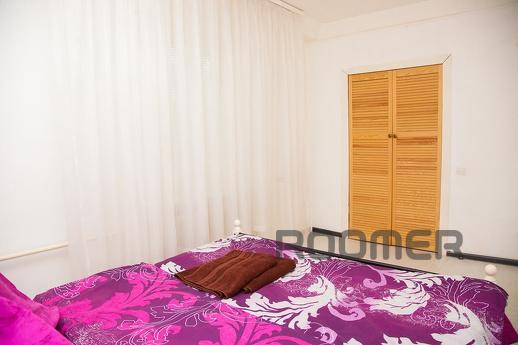 2-room junior suite on Pushkin Square, Zaporizhzhia - apartment by the day