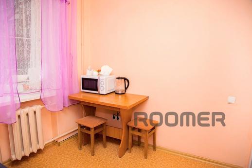 1 room Junior Suite, next to the Intourist hotel, Zaporizhzhia - apartment by the day