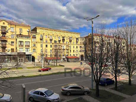 2-room Junior Suite, near Shevchenko Blvd., Zaporizhzhia - apartment by the day