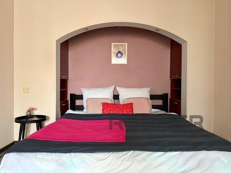 2к ЛЮКС рядом с пл. Университетской, Запорожье - квартира посуточно