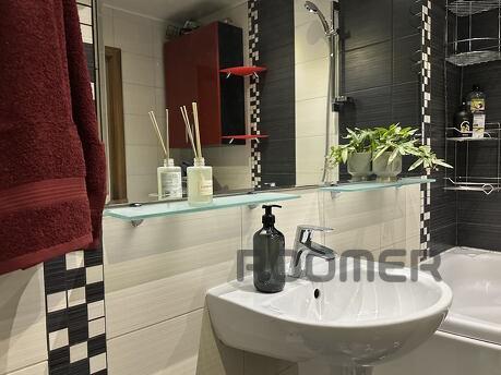 2к ЛЮКС рядом с пл. Университетской, Запорожье - квартира посуточно