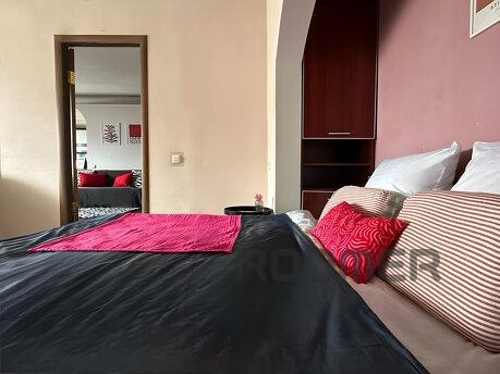 2к ЛЮКС рядом с пл. Университетской, Запорожье - квартира посуточно