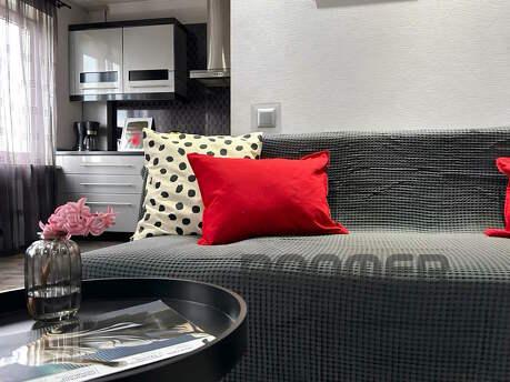 2к ЛЮКС рядом с пл. Университетской, Запорожье - квартира посуточно