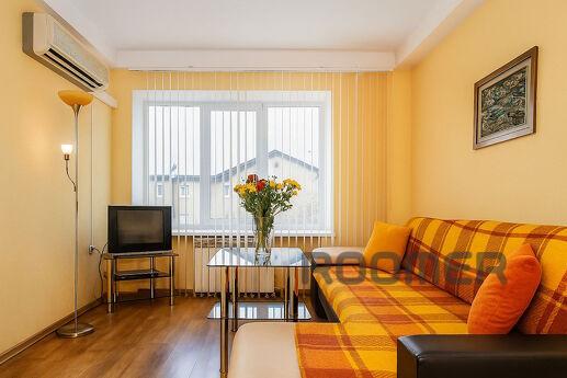 Посуточно 2ком полулюкс на Малом рынке, Запорожье - квартира посуточно