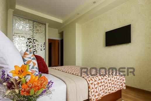 2ком. Люкс возле порта Запорож. площади, Запорожье - квартира посуточно