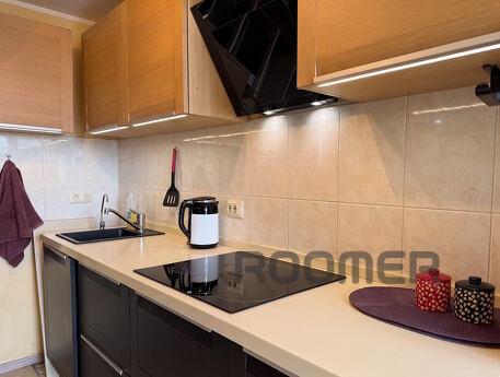 Two-room apartment with a view in the center of Dnipro, Dnipro (Dnipropetrovsk) - apartment by the day