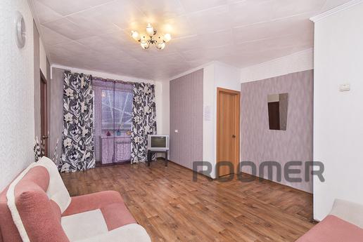 8 березня, Єкатеринбург - квартира подобово