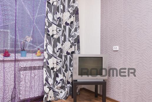 8 березня, Єкатеринбург - квартира подобово