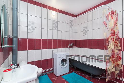 Юмашева 18, Єкатеринбург - квартира подобово