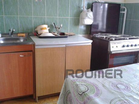 1-room apartment in the center, Karaganda - apartment by the day