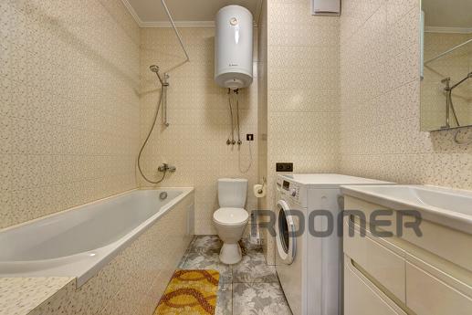 Podobova rent 2k apartment, Kyiv - apartment by the day