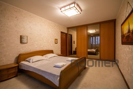 Rent 2k apartment near Kiev, Kyiv - apartment by the day
