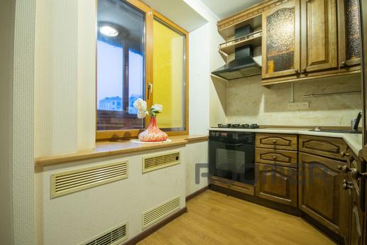 Rent 2k apartment near Kiev, Kyiv - apartment by the day