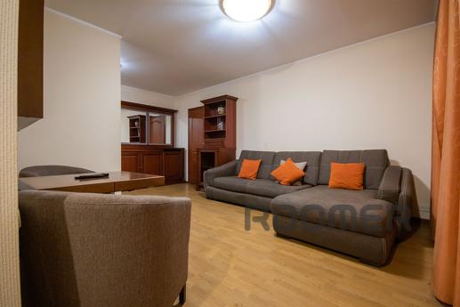 Rent 2k apartment near Kiev, Kyiv - apartment by the day