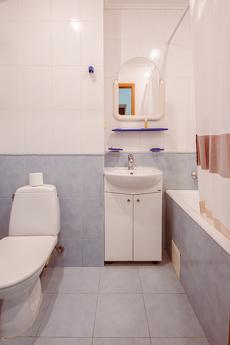 Оренда 2к квартири на Печерьску, Киев - квартира посуточно