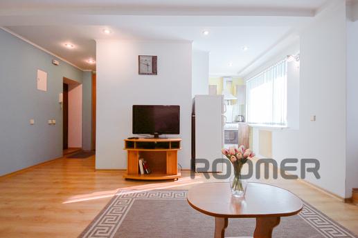 Оренда 2к квартири на Печерьску, Киев - квартира посуточно