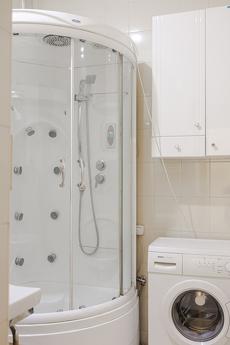 Pobodova rent 3k apartment, Kyiv - apartment by the day