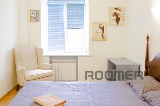 Pobodova rent 3k apartment, Kyiv - apartment by the day