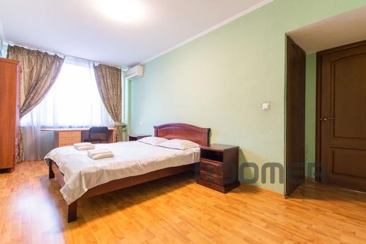 Оренда 3к квартири, метро Золоті ворота, Киев - квартира посуточно