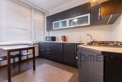 Оренда 3к квартири, метро Золоті ворота, Киев - квартира посуточно