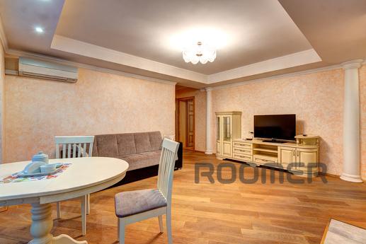 Rent a prestigious 3k apartment, Kyiv - apartment by the day
