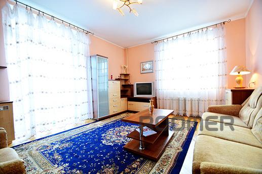 Spacious 2-bedroom apartment on the Clic, Москва - квартира подобово