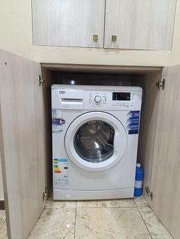Двокімнатна квартира в центрі міста, Чернівці - квартира подобово