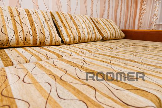 3-ROOM LUXURY IN POVA RN, Karaganda - apartment by the day