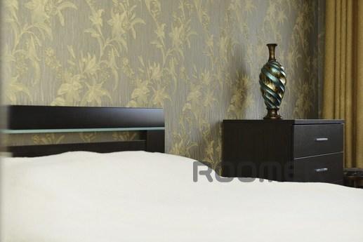 Excellent 3-room apartment daily on the, Karaganda - apartment by the day