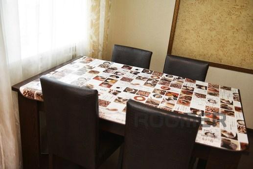 Excellent 3-room apartment daily on the, Karaganda - apartment by the day