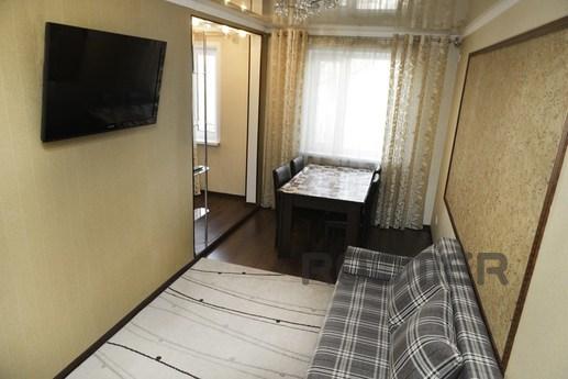 Excellent 3-room apartment daily on the, Karaganda - apartment by the day