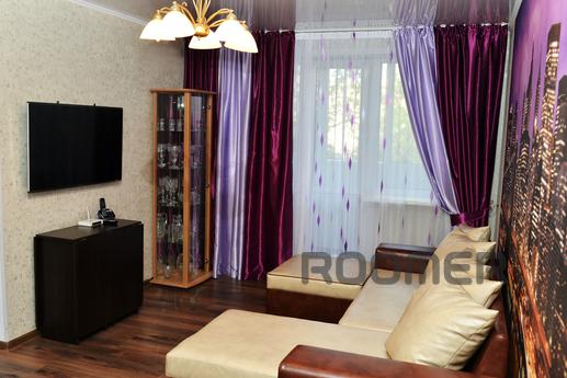 Ideally, the new 3-room. VIP in the cent, Karaganda - apartment by the day