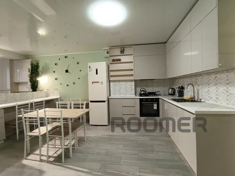 I'll rent out my apartment by the sea for a day., Yuzhny - apartment by the day