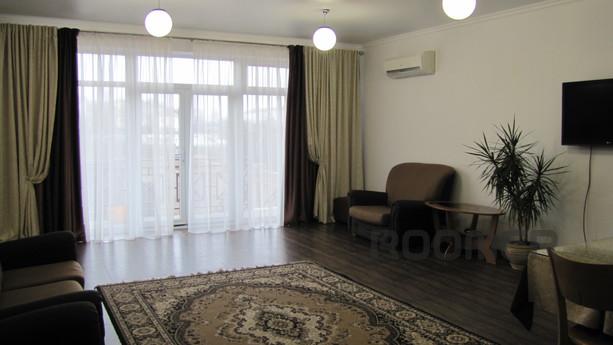 Rent a cheap (300 rubles per person) comfortable rooms in a 