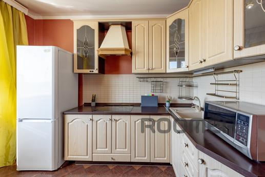 Inndays Sverdlova 36A, Подольськ - квартира подобово