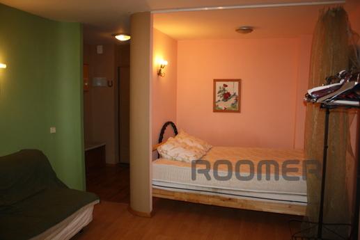 Квартира-студія поряд з метро Молодіжна, Москва - квартира подобово