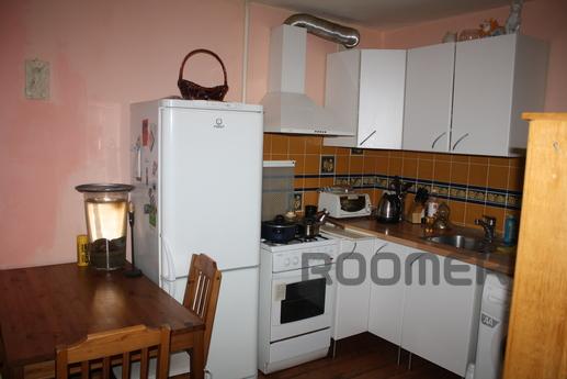 Квартира-студія поряд з метро Молодіжна, Москва - квартира подобово