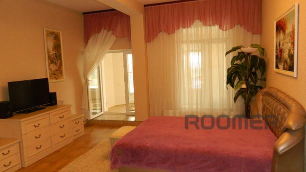 We rent excellent, cozy apartment in the city of Kerch, the 