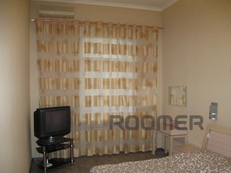 The apartment is in the heart, Odessa - apartment by the day