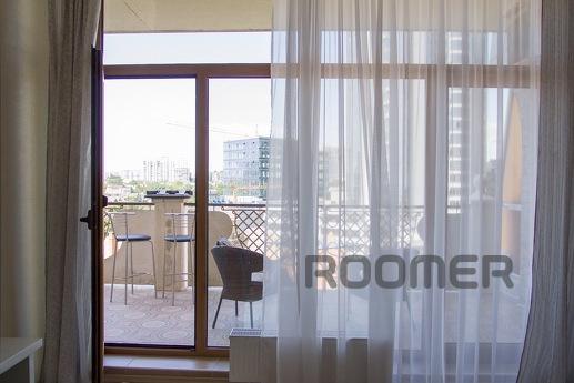Arcadia Palace by the sea, three bedrooms, Odessa - apartment by the day
