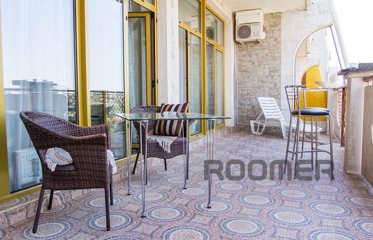 An excellent option for a holiday home in Odessa is an apart