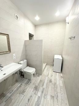 Arcadia Palace by the sea, three bedrooms, Odessa - apartment by the day