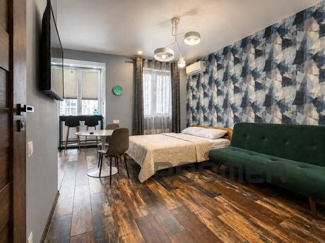 Quiet 1-room apartment with designer renovation in the new G