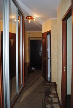 Treshka with repair in the city center, Belgorod - apartment by the day