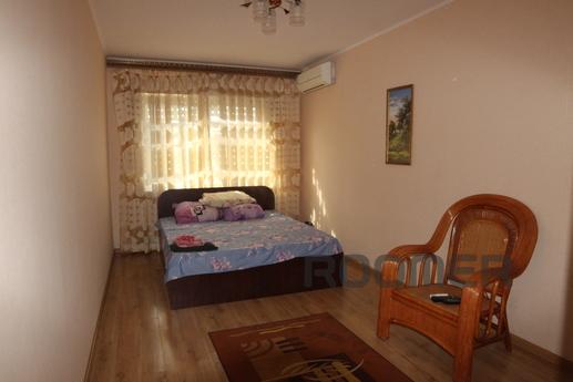 house 10 meters from the sea, Odessa - apartment by the day